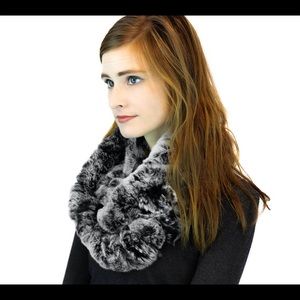 Surell Rex Rabbit Fur Neck Loop-Real fur! NWOT